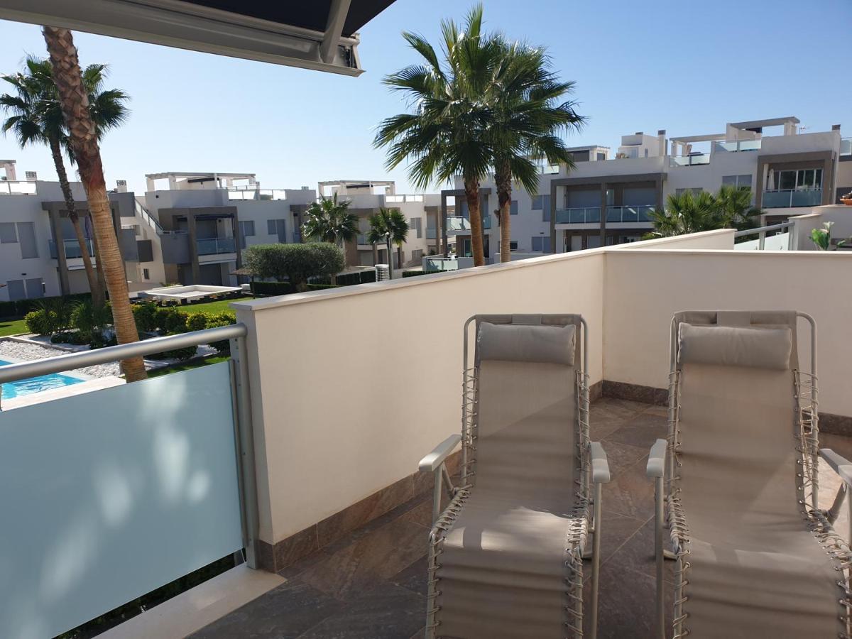 El Mirador Amelie Ground Floor Apartment In Torrevieja Punta Prima Wifi Pool And Close To Beach And Golf Exterior photo